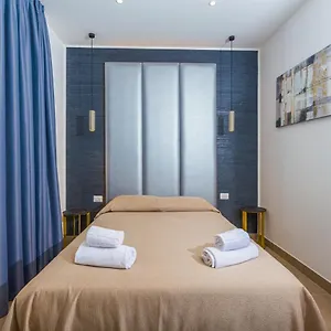 Hotel Repubblica, Mediolan
