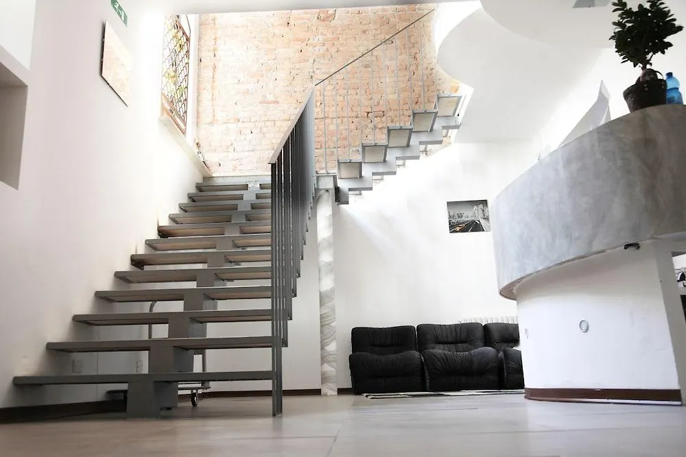 Hotel Poma Μιλάνο 3*,